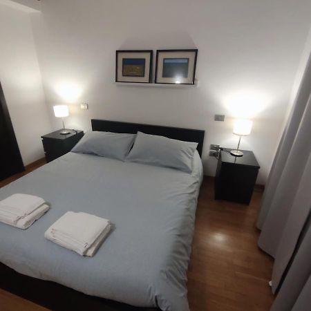 Apartamento Casa Di Roby Bari Exterior foto