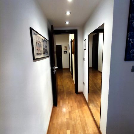 Apartamento Casa Di Roby Bari Exterior foto